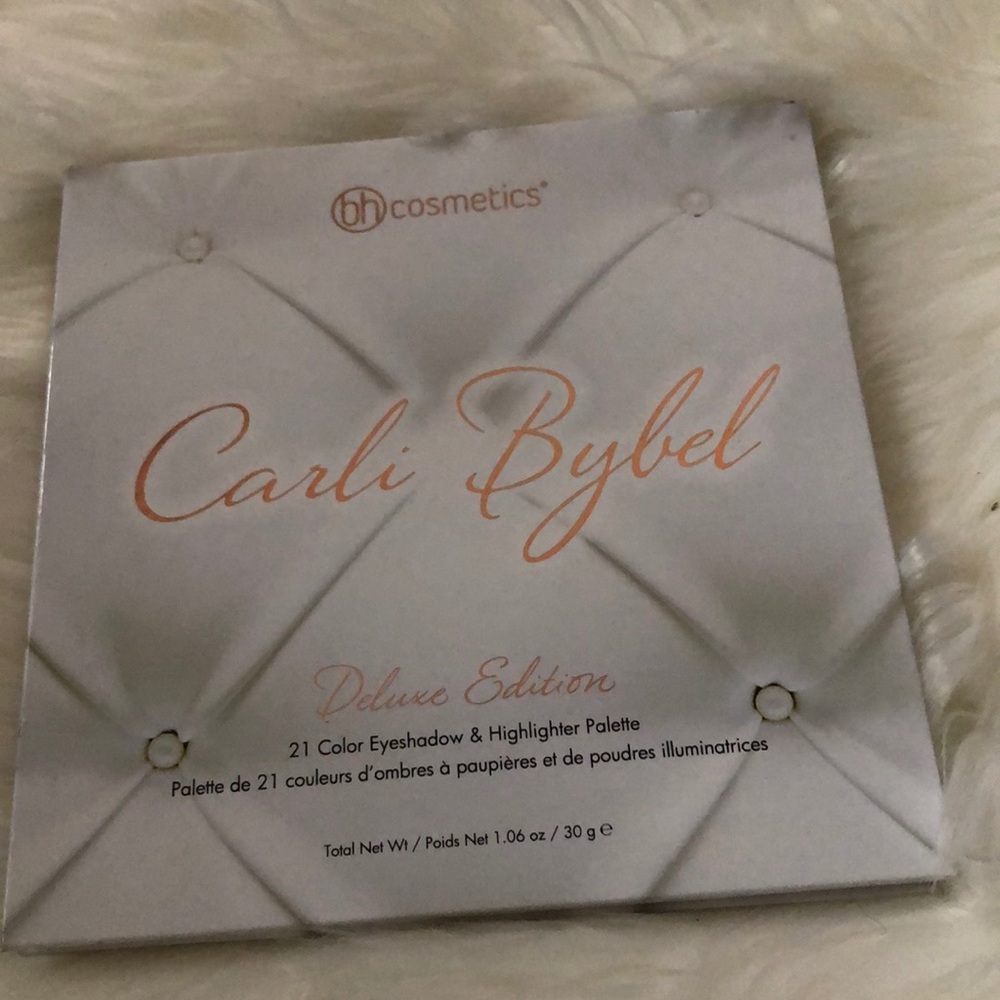 Carli bybel palette